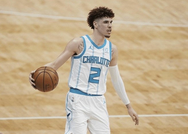 风云突变！华盛顿奇才清晨防线松动，社区盾版图或变，气氛紧张，训练强度明显提升的简单介绍